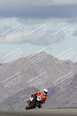 media/Nov-16-2025-Race Pace (Sun) [[8c5fa54630]]/Verified Riders/5-Turn 9 (1135am)/